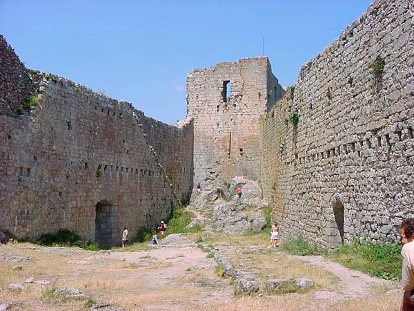 Castillo cátaro | Occitania | Raymond de Péreille